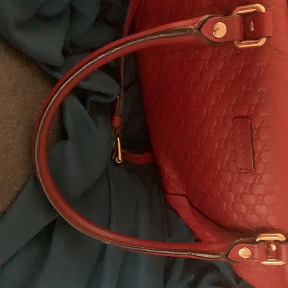 Red Gucci’s hand bag - Picture 6 of 14